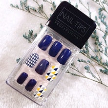 Nail Art Stickers – Easy DIY Nail Decorations